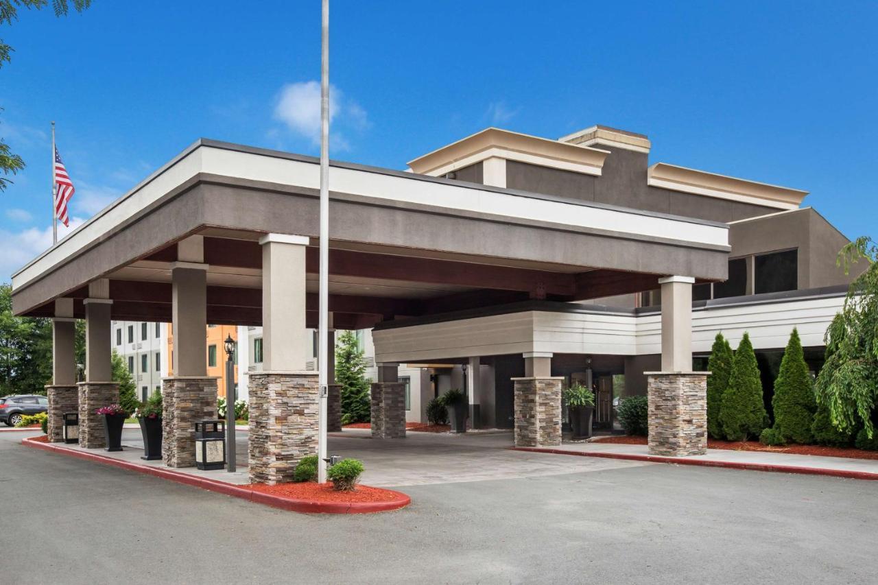 เบสต์ เวสเทิร์น ฮันต์ แลนดิง โฮเทล มาตาโมราส/มิลฟอร์ด Hotel Matamoras ภายนอก รูปภาพ