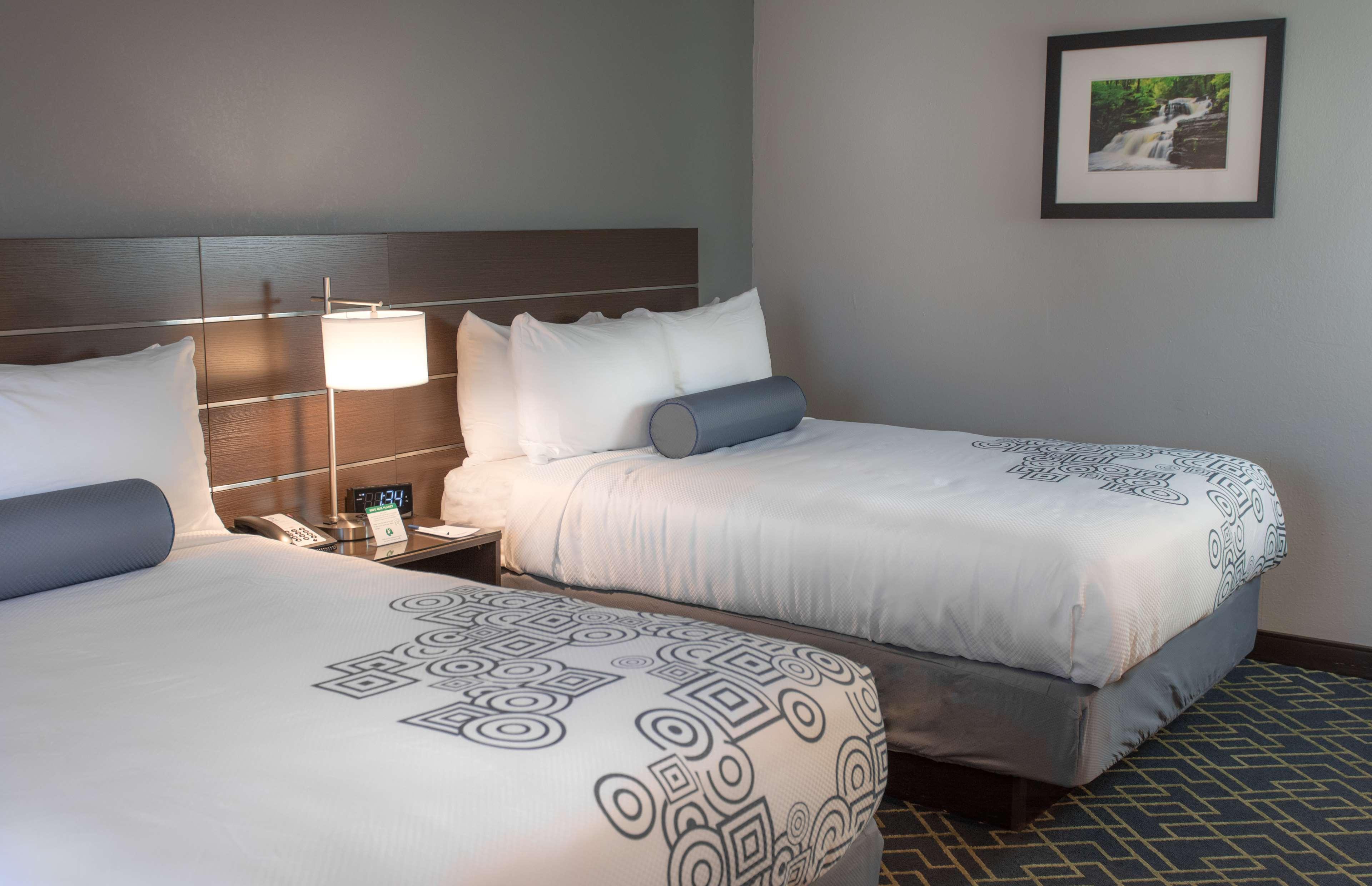เบสต์ เวสเทิร์น ฮันต์ แลนดิง โฮเทล มาตาโมราส/มิลฟอร์ด Hotel Matamoras ภายนอก รูปภาพ